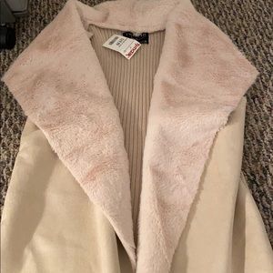 Beige vest